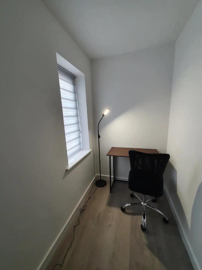 Lovely Home Close To City Center & Rail Station Chesterfield Ngoại thất bức ảnh